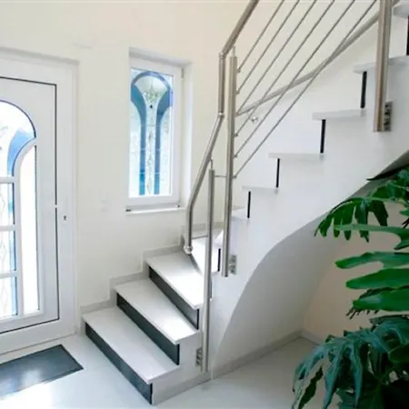 Steinhausen Apartment *